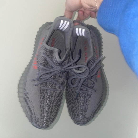 YEEZY 350 BELUGA 2.0 - Picture 2 of 4